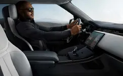 RR_24MY_INTERIOR_310523_05.webp