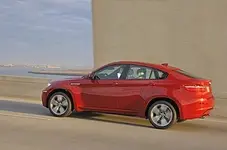BMW-X6M-11.webp