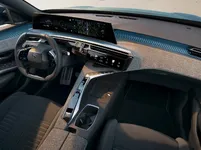 PEUGEOT_E_3008_2306STYP_001.webp