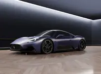 22269-MaseratiFuoriserieEssentialsMC20byDavidBeckham.webp