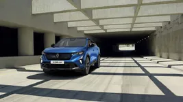 All-new Renault Rafale - Alpine blue (36).webp