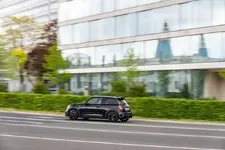 hn-cooper-works-3-door-1to6-edition-05-2023-2250px.webp