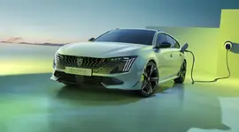 PEUGEOT_508SWPERFO_2302AD_003_FR.webp