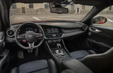 New Giulia Quadrifoglio (10).webp