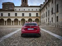 New Giulia Quadrifoglio (11).webp