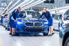 bmw-group-plant-dingolfing-assembly-07-2023-2249px.webp