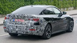 bmw-i4-facelift-spy-photos.webp