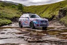 the-new-mini-countryman-in-scotland-08-2023-2250px.webp