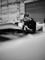 P90519274-rolls-royce-droptail-build-1125px.webp