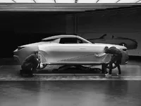 P90519284_highRes_rolls-royce-droptail.webp