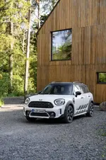 11594-mini-cooper-se-countryman-all4-08-2023-999px.webp