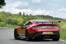 Aston Martin Vantage GT8.webp