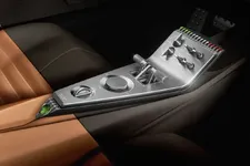 1_interior.webp