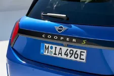 P90518450-mini-cooper-se-09-2023-2250px.webp