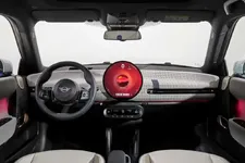P90519597-mini-cooper-se-09-2023-2250px.webp