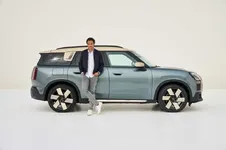 -oliver-heilmer-head-of-mini-design-09-2023-2250px.webp