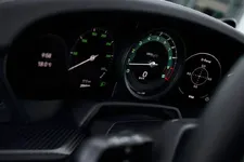 porsche-911-s-t-26-6510d5ab54f10.webp