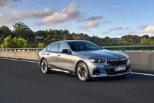 23114-the-bmw-i5-m60-xdrive-driving-10-2023-2249px.webp