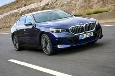 0523016-the-bmw-i5-edrive40-driving-10-2023-2249px.webp