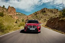first-ever-bmw-ix2-xdrive30-driving-10-2023-2250px.webp