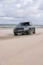 P90528233-mini-countryman-se-all4-10-2023-999px.webp