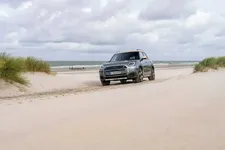 P90528232-mini-countryman-se-all4-10-2023-2250px.webp