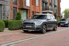 P90528217-mini-countryman-se-all4-10-2023-2250px.webp