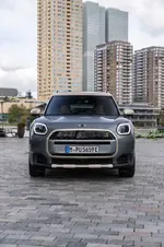 P90528239-mini-countryman-se-all4-10-2023-999px.webp