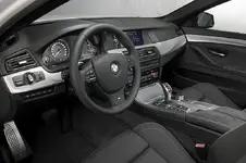 BMW_M_Performance_03pop.webp