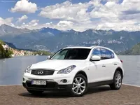 Infiniti-EX30d_2011_800x600_wallpaper_02.webp