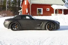 95745d1330610726-spied-2013-mercedes-sls-amg-black-series-winter-testing-mercedes-sls-amg-bla...webp
