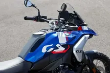 006-bmw-r-1300-gs-gs-trophy-variant-10-2023-2250px.webp