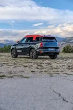 ni-john-cooper-works-countryman-all4-11-2023-999px.webp