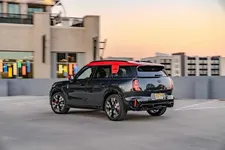 i-john-cooper-works-countryman-all4-11-2023-2250px.webp