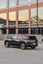 i-john-cooper-works-countryman-all4-11-2023-1000px.webp