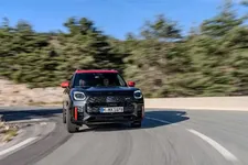 i-john-cooper-works-countryman-all4-11-2023-2250px.webp