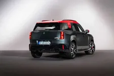 i-john-cooper-works-countryman-all4-11-2023-2249px.webp
