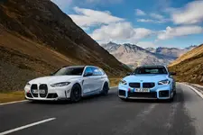 m3-touring-with-m-performance-parts-11-2023-2250px.webp