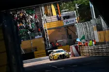 2-bmw-m4-gt3-sheldon-van-der-linde-bmw-m-te-2250px.webp