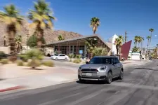 P90528352-mini-countryman-s-all4-11-2023-2250px.webp