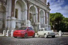 10_Fiat 500e_North America (10).webp
