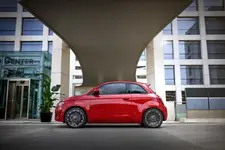 04_Fiat 500e_North America (4).webp
