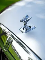 P90534942-rolls-royce-spectre-symphony-1125px.webp