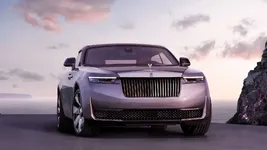 P90519972-rolls-royce-amethyst-droptail-2666px.webp