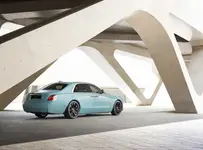 P90535399-rolls-royce-ghost-2028px.webp