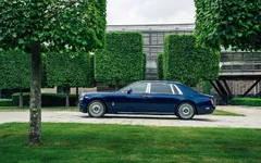 P90514076-rolls-royce-phantom-2400px.webp