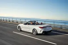 new-2025-bmw-4-series-coupe-and-convertible-2250px.webp