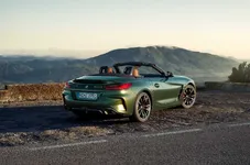 w-z4-m40i-with-manual-gearbox-still-01-2024-2265px.webp