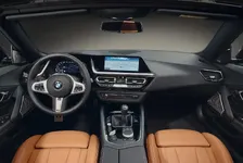 4-m40i-with-manual-gearbox-interior-01-2024-2234px.webp