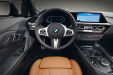 4-m40i-with-manual-gearbox-interior-01-2024-2250px.webp